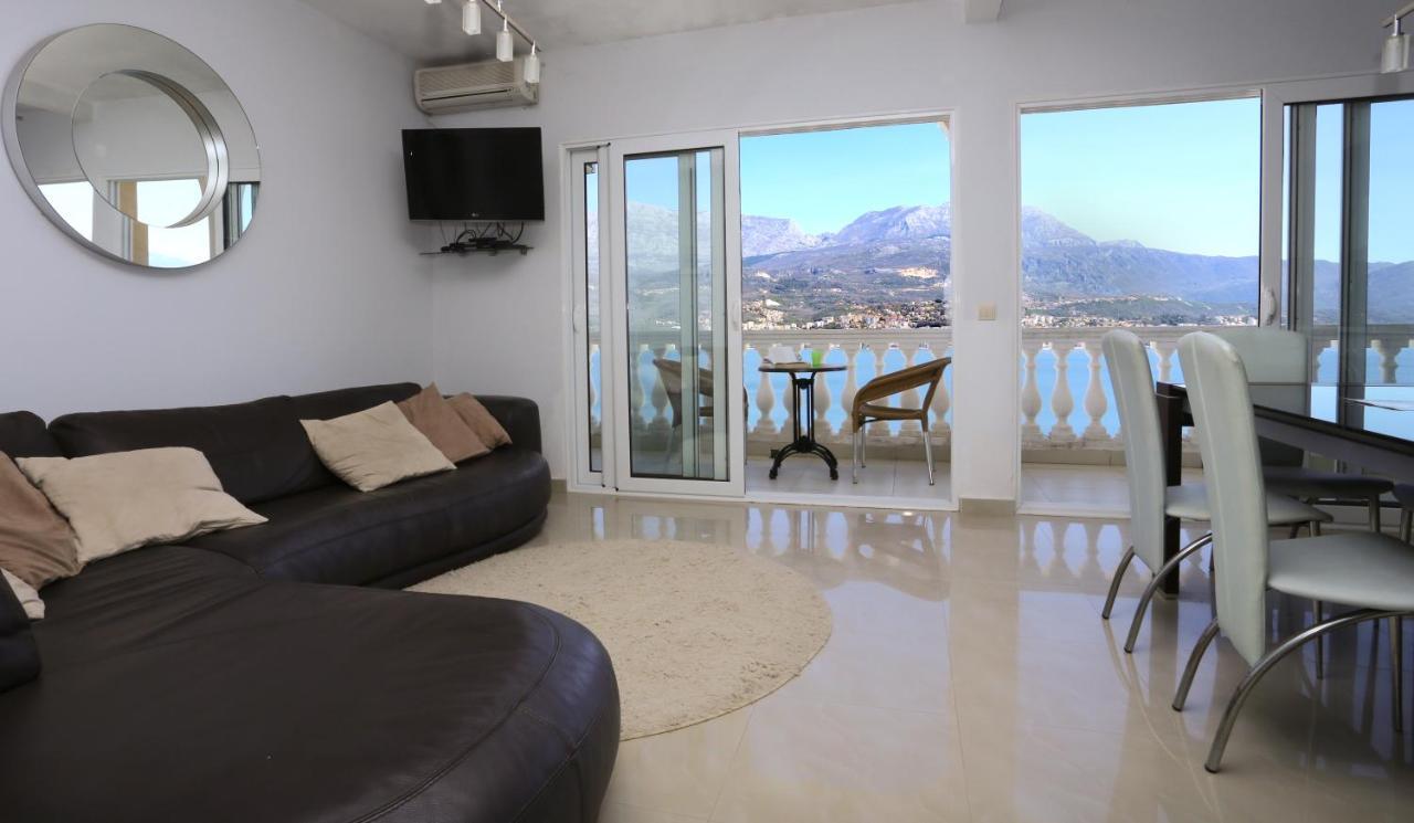 Mountain Bay Views Apartments Njivice Exteriér fotografie